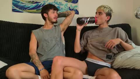 gabriel_and_geronimo online show from 04-15-26, 07:58