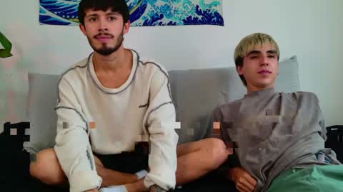Snapshot of gabriel_and_geronimo chatting on 05-11-26, 03:51 gabriel_and_geronimo online show from 05-11-26, 03:51
