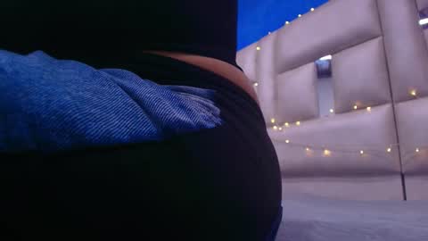 Snapshot of gabriela_leone chatting on 12-29-24, 07:11 gabriela online show from 12-29-24, 07:11