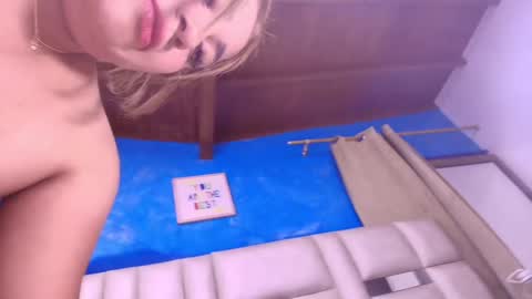 Snapshot of gabriela_leone chatting on 02-03-25, 07:31 gabriela online show from 02-03-25, 07:31