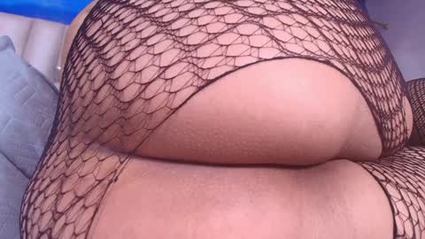 Snapshot of gabriela_leone chatting on 02-04-25, 08:06 gabriela online show from 02-04-25, 08:06