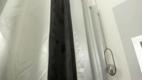 Snapshot of gabriela_lopez1 chatting on 01-12-25, 05:34 Gabriela online show from 01-12-25, 05:34