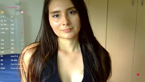 Gabriela Miller online show from 12-07-24, 04:14