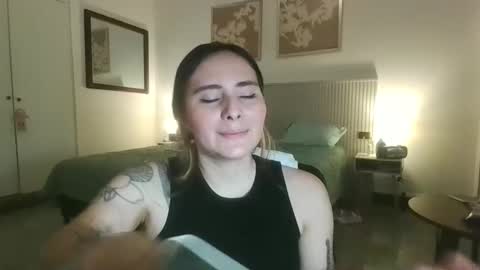 Gabriela Miller online show from 04-18-26, 07:29