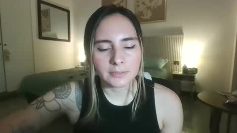 Gabriela Miller online show from 04-18-26, 07:58