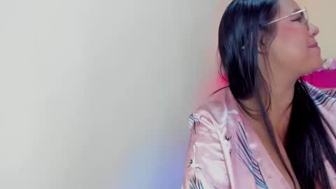 Gaby Im on vacation see you on November 25 online show from 12-18-24, 01:34