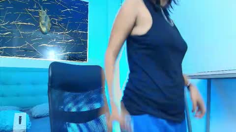 GABRIELA online show from 11-19-25, 04:18