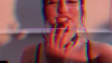 Gabriela Kassi online show from 10-28-25, 11:03