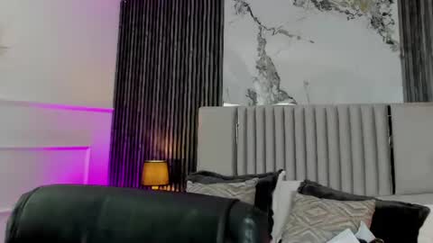 Gabriela Kassi online show from 06-10-26, 10:14