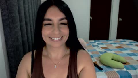 Snapshot of gabrielaross chatting on 03-16-26, 05:50 GabrielaRoss online show from 03-16-26, 05:50