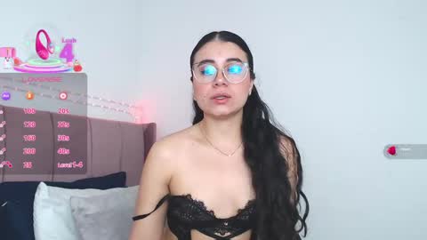 GabrielaRossa online show from 10-30-25, 12:50