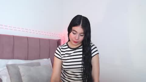 GabrielaRossa online show from 04-22-26, 07:04