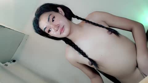 Snapshot of gabrielawantsyou chatting on 01-05-25, 04:36 GABBY online show from 01-05-25, 04:36