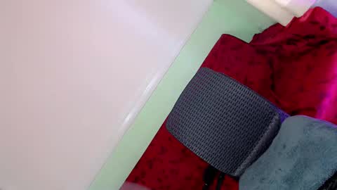 Snapshot of gabrielawantsyou chatting on 09-18-25, 03:30 GABBY online show from 09-18-25, 03:30