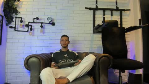 gabrieldraven online show from 10-04-25, 07:45