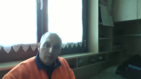 Gabriele online show from 10-26-25, 12:55