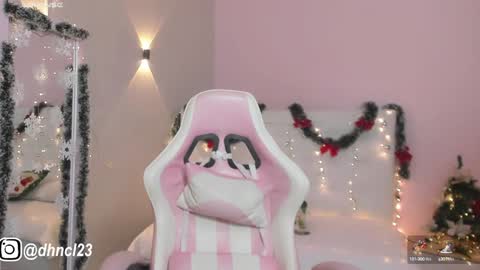 Snapshot of gabriellahoney18 chatting on 12-05-24, 11:18 Gabriella online show from 12-05-24, 11:18