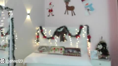 Snapshot of gabriellahoney18 chatting on 12-18-24, 11:30 Gabriella online show from 12-18-24, 11:30