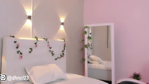 Snapshot of gabriellahoney18 chatting on 01-30-25, 11:34 Gabriella online show from 01-30-25, 11:34