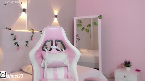 Snapshot of gabriellahoney18 chatting on 02-04-25, 10:24 Gabriella online show from 02-04-25, 10:24