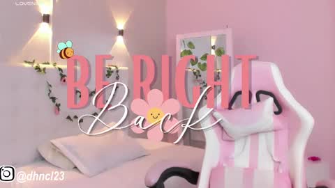 Snapshot of gabriellahoney18 chatting on 03-10-25, 10:13 Gabriella online show from 03-10-25, 10:13