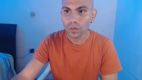 Snapshot of gabrielle_ramirez chatting on 12-14-24, 01:06 Gabriel online show from 12-14-24, 01:06