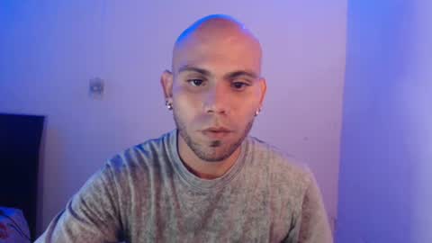 Snapshot of gabrielle_ramirez chatting on 12-29-24, 12:30 Gabriel online show from 12-29-24, 12:30