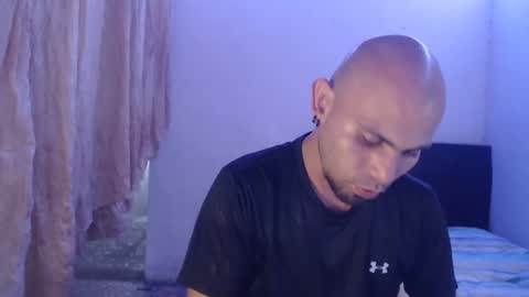 Snapshot of gabrielle_ramirez chatting on 02-21-25, 10:15 Gabriel online show from 02-21-25, 10:15