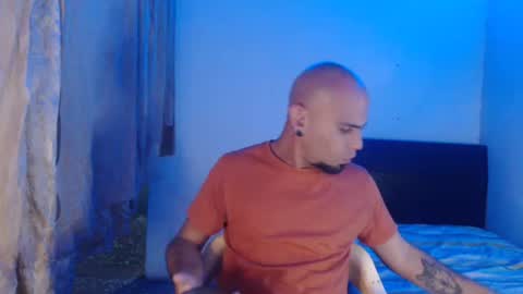 Snapshot of gabrielle_ramirez chatting on 02-27-25, 10:53 Gabriel online show from 02-27-25, 10:53