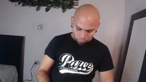 Snapshot of gabrielle_ramirez chatting on 12-16-25, 12:04 Gabriel online show from 12-16-25, 12:04