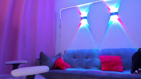 gaby online show from 10-11-25, 01:31