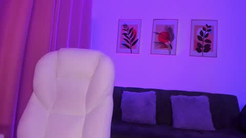 gaby online show from 11-13-25, 01:54