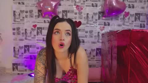 Snapshot of gaby_mason chatting on 02-17-26, 01:40 Gaby online show from 02-17-26, 01:40