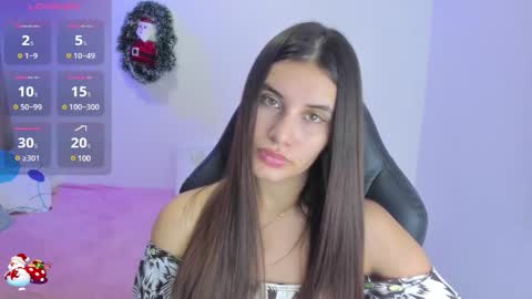 Snapshot of gaby_olsen chatting on 12-18-24, 11:30 Gabriela online show from 12-18-24, 11:30