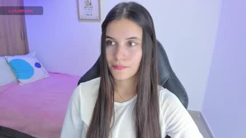 Snapshot of gaby_olsen chatting on 01-08-25, 10:37 Gabriela online show from 01-08-25, 10:37