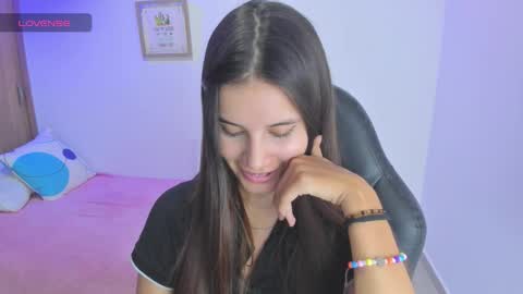 Snapshot of gaby_olsen chatting on 01-15-25, 10:46 Gabriela online show from 01-15-25, 10:46