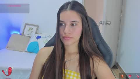 Snapshot of gaby_olsen chatting on 01-27-25, 10:27 Gabriela online show from 01-27-25, 10:27