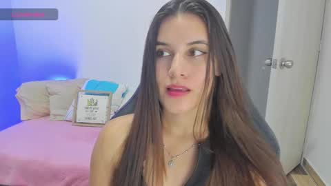 Snapshot of gaby_olsen chatting on 01-30-25, 01:11 Gabriela online show from 01-30-25, 01:11