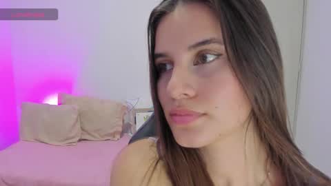 Snapshot of gaby_olsen chatting on 02-04-25, 09:52 Gabriela online show from 02-04-25, 09:52