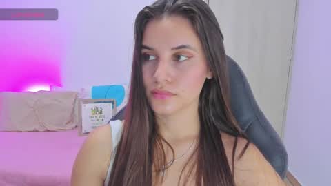 Snapshot of gaby_olsen chatting on 02-05-25, 10:55 Gabriela online show from 02-05-25, 10:55