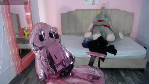 Gaby  online show from 02-12-25, 07:23
