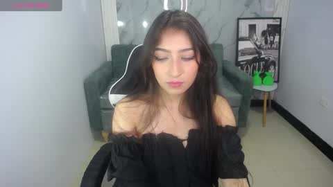 Gaby  online show from 09-18-25, 04:14