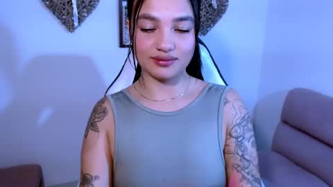 My name is Gabriela.. nice to meet you thumbs up please its very important to me online show from 04-20-26, 09:01