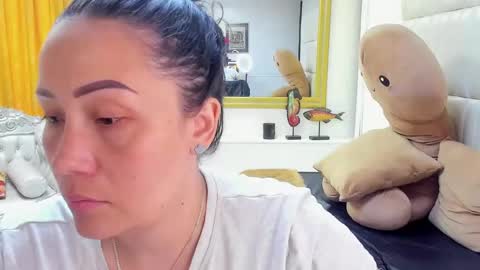 gabriela online show from 01-09-25, 04:28