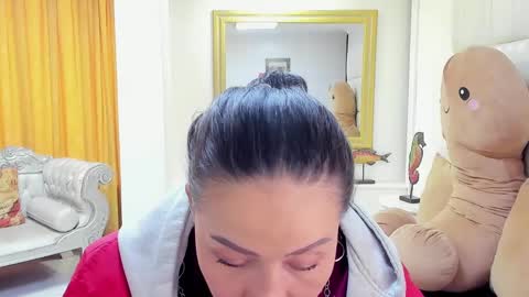 gabriela online show from 01-31-25, 05:21