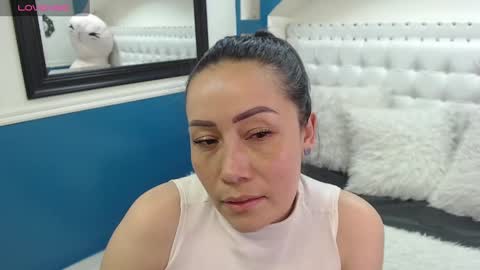 gabriela online show from 02-21-25, 06:04