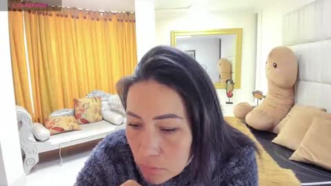 gabriela online show from 03-11-25, 12:39