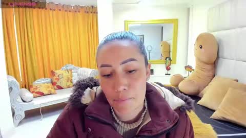 gabriela online show from 03-12-25, 03:51