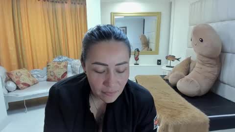 gabriela online show from 09-10-25, 03:23