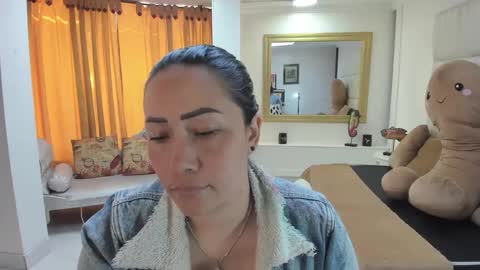 gabriela online show from 09-16-25, 01:56